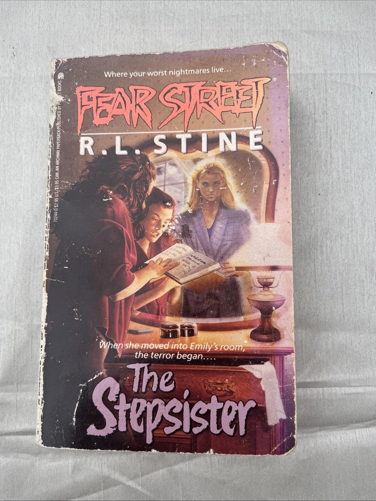 R.L. Stine Fear Street The Stepsister book vintage series 1st edition 1990