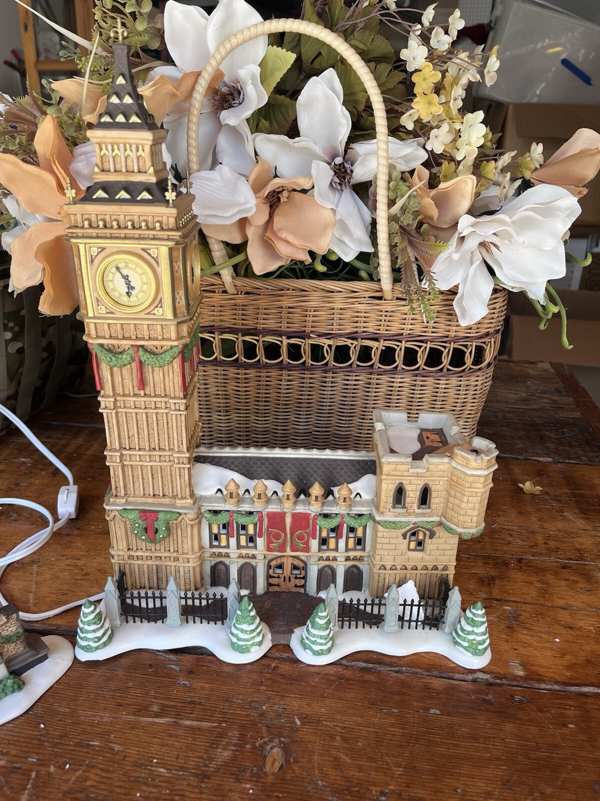 Big Ben Illuminated Ceramic Christmas Village Building Set Painted 2-Piece
