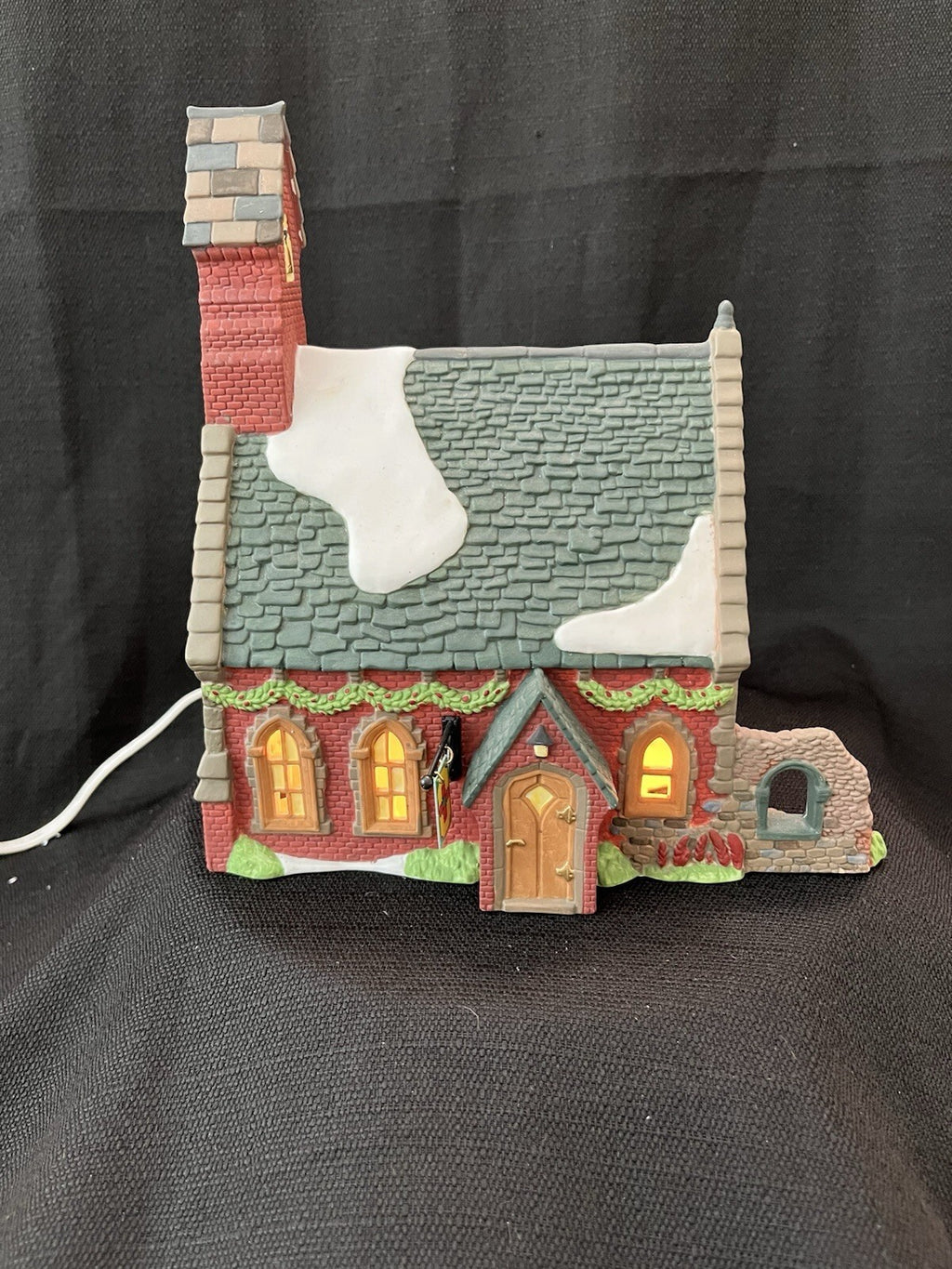 Department 56 Dickens Village Series, DUDDEN CROSS CHURCH, 5834-3